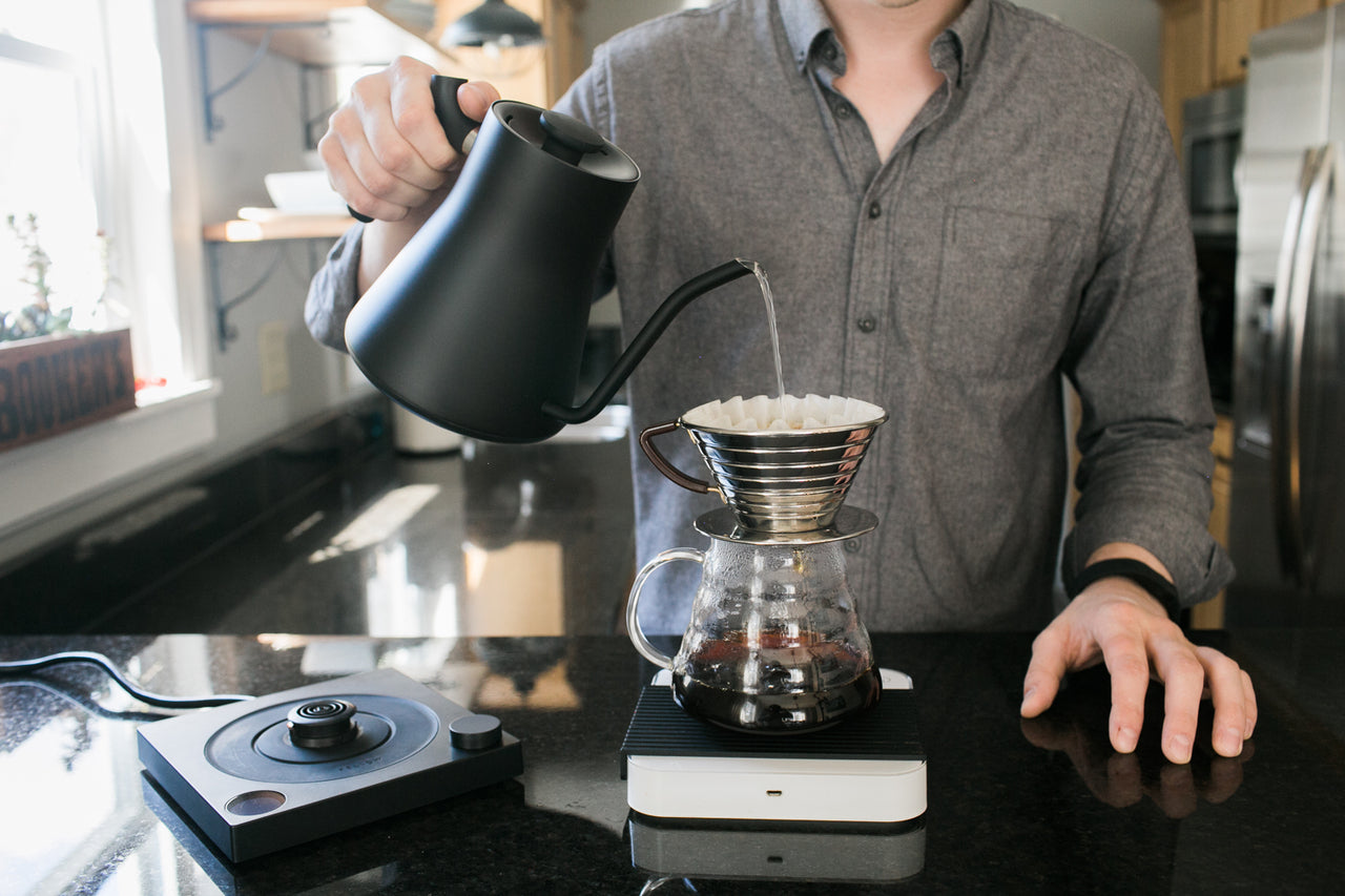 Fellow Stagg EKG Electric Pour Over Kettle 0.9L Black/White