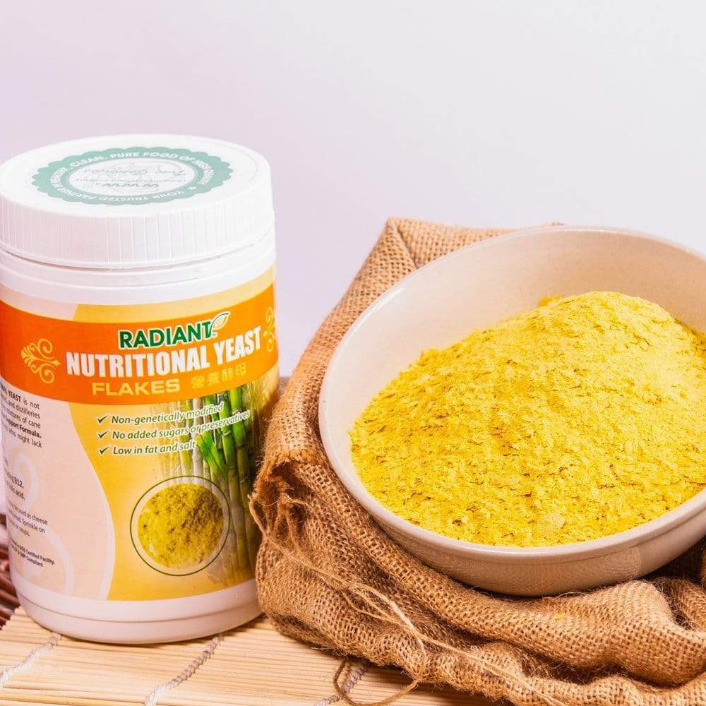 Radiant Whole Food Nutritional Yeast Flakes 100g | High Protein | Vegan Cheese Substitute