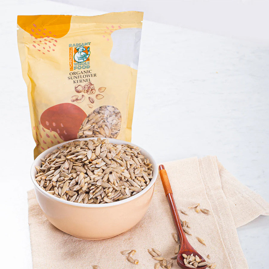 Radiant Whole Food Organic Sunflower Kernel 200g | High Protein Seeds | Vitamin E, B & D