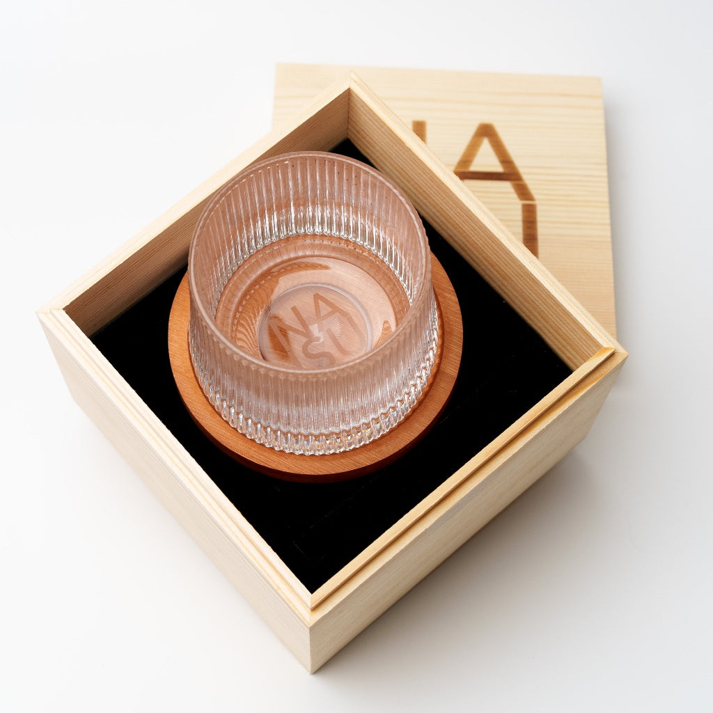 NAISU Spinner Glass – Sleek, Swirling Elegance for Drinsk with Spheres & Diamond Clear Ice