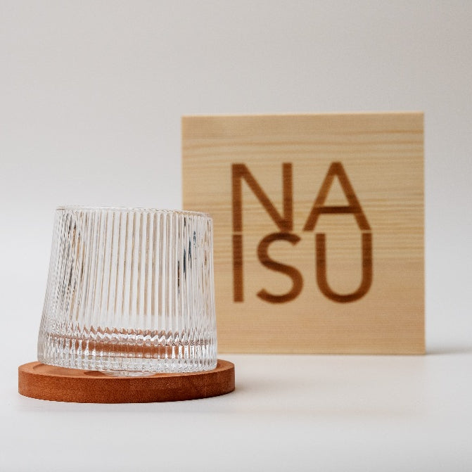 NAISU Spinner Glass – Sleek, Swirling Elegance for Drinsk with Spheres & Diamond Clear Ice