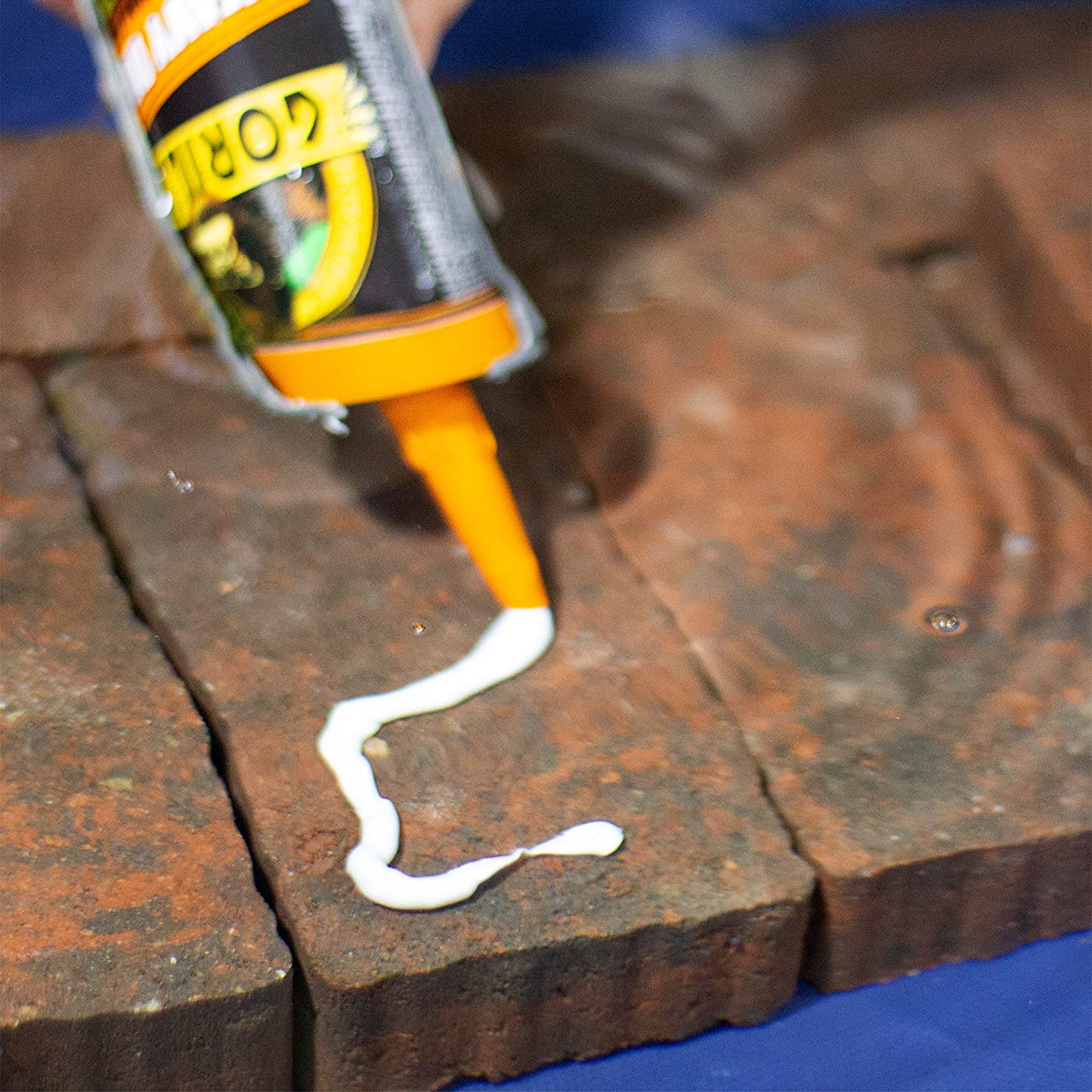 Gorilla Heavy Duty Regular/Ultimate Construction Adhesive, 9 oz/266ml White Cartridge