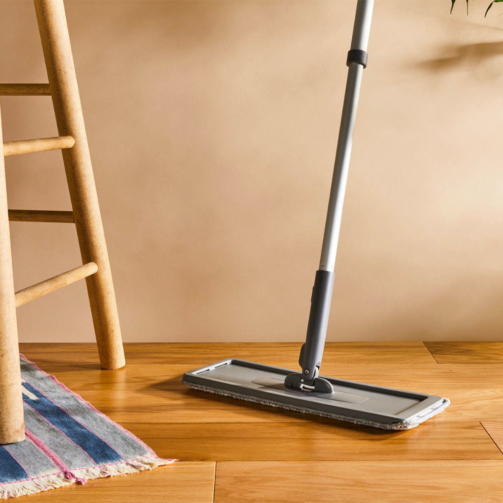 Mop & Shine Parquet and Marble Floor Concentrated Cleaner [1 litre]