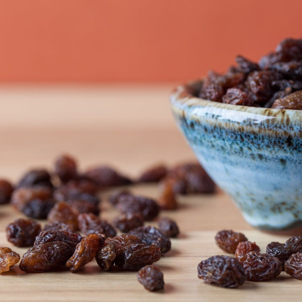 Radiant Whole Food 100% Organic USA Raisins No Added Preservatives [250g]