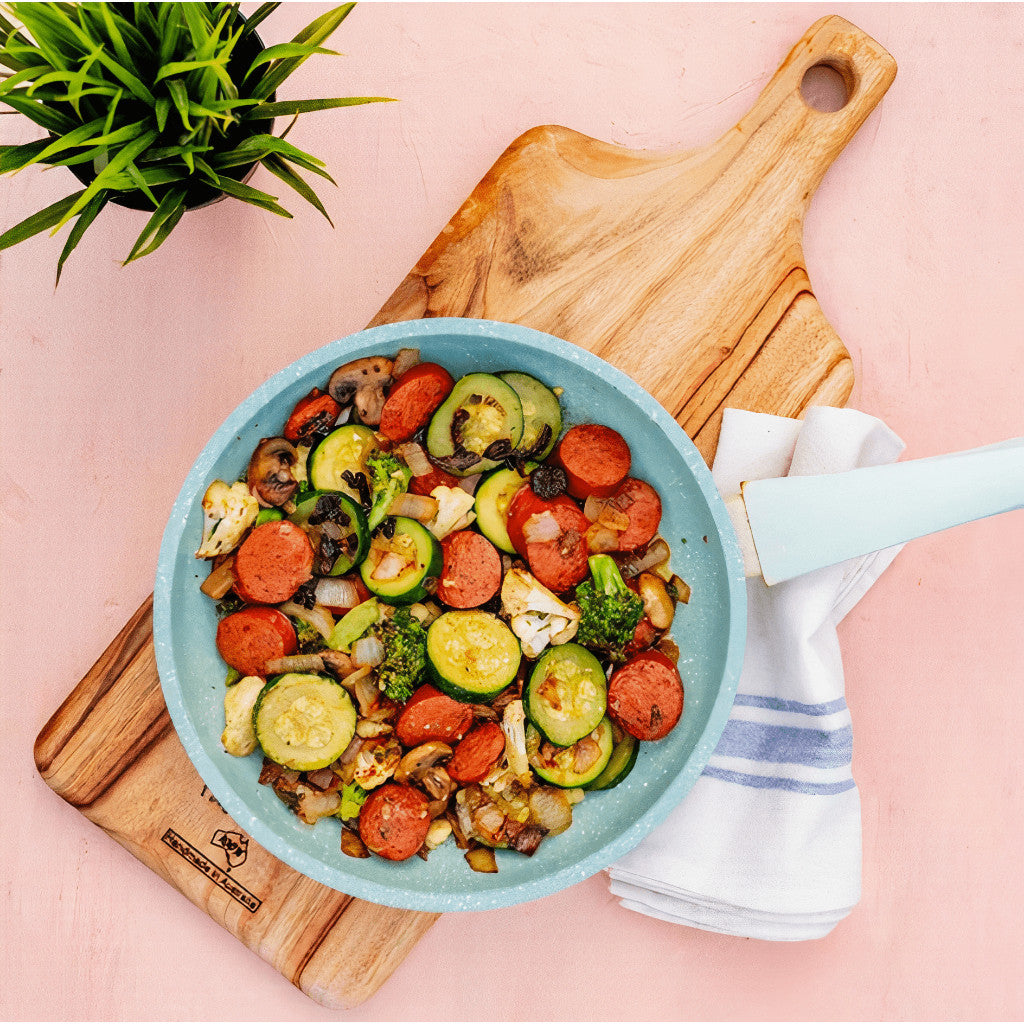 Camphor Laurel Paddle Chopping Board [Small] by Fab Slabs