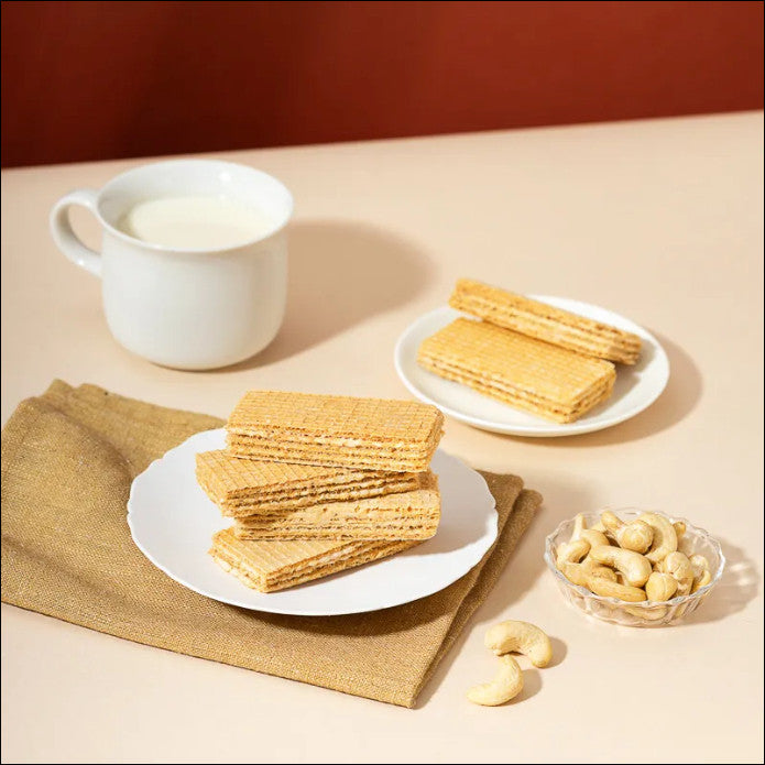 Leezen Vegan Salted Cashew Wafers No Added Preservatives [22g x 12 Packets]